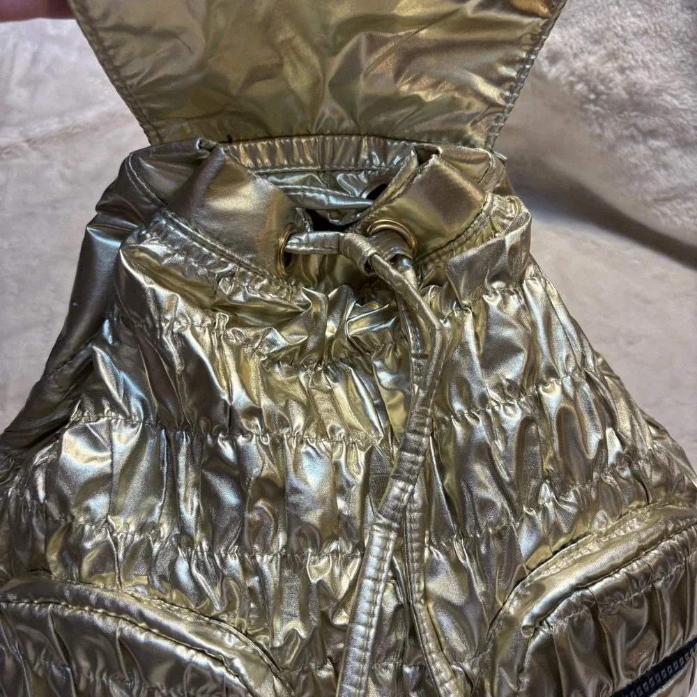 NWT Madden Girl Backpack Metallic Gold Quilted Drawstring Shiny Black Zip Straps